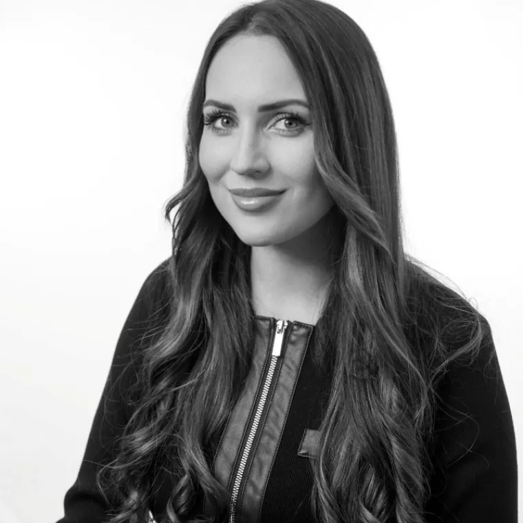 Photo of Jenna Skinner