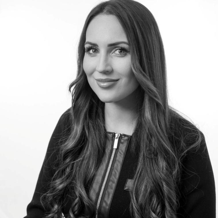 Photo of Jenna Skinner