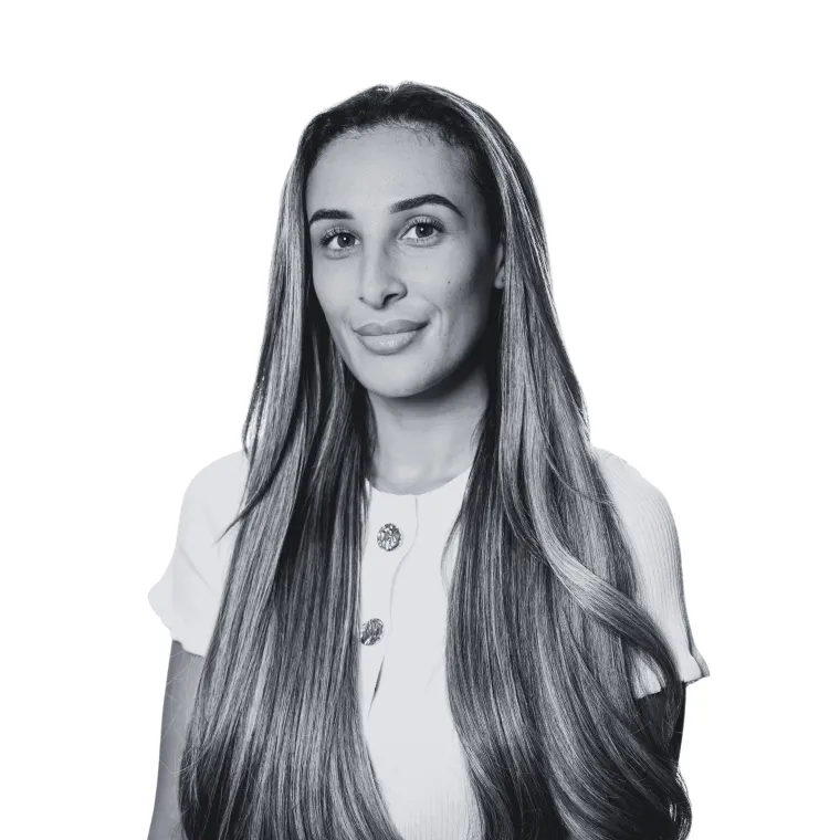 Photo of Holly Sexton-Barnes